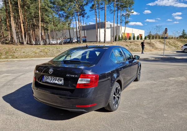 Skoda Octavia cena 77490 przebieg: 107700, rok produkcji 2019 z Warszawa małe 79